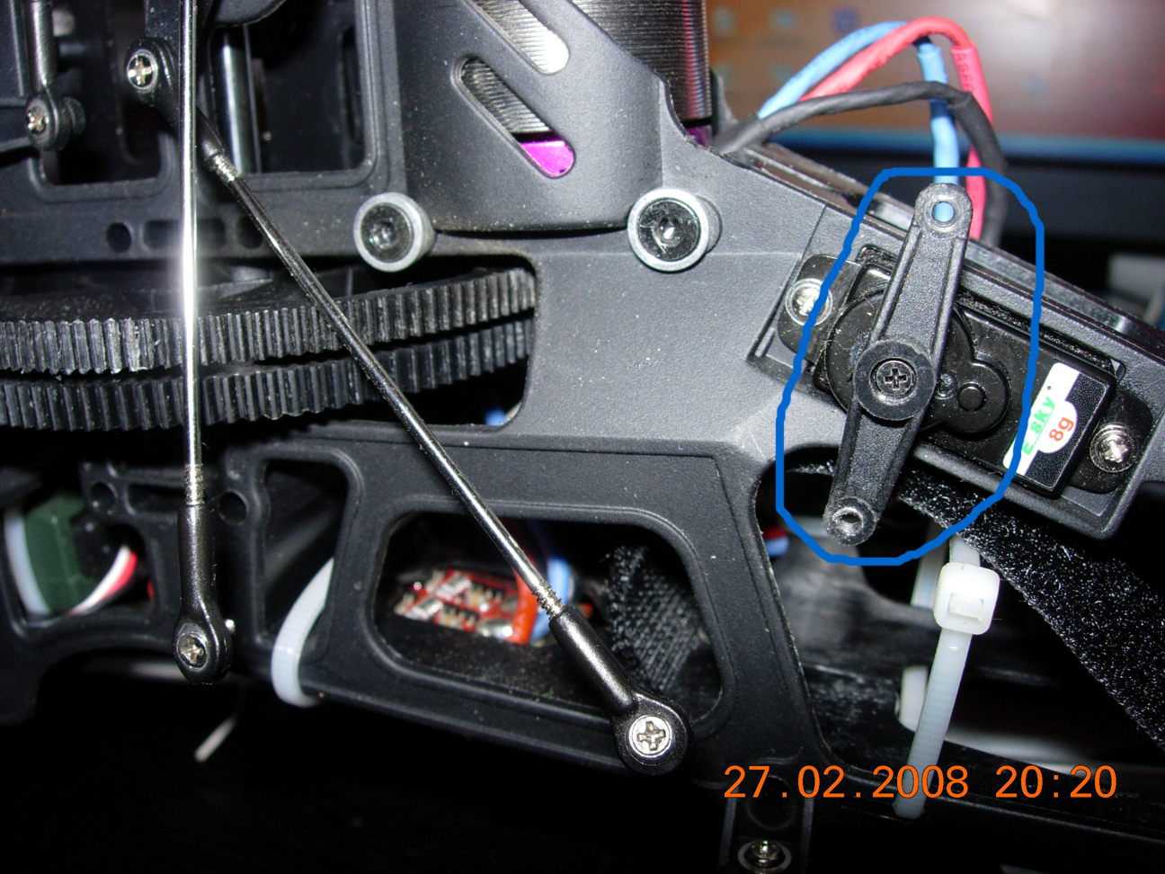 http://www.topmodelrc.com/beltcp/servoav.png